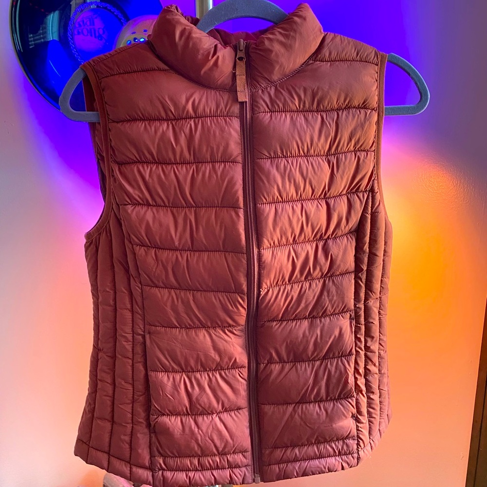Mauve Puffer Vest